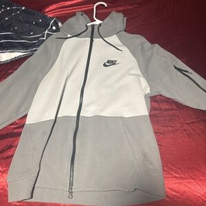Nike Two-Tone Gray Zip-Up Hoodie